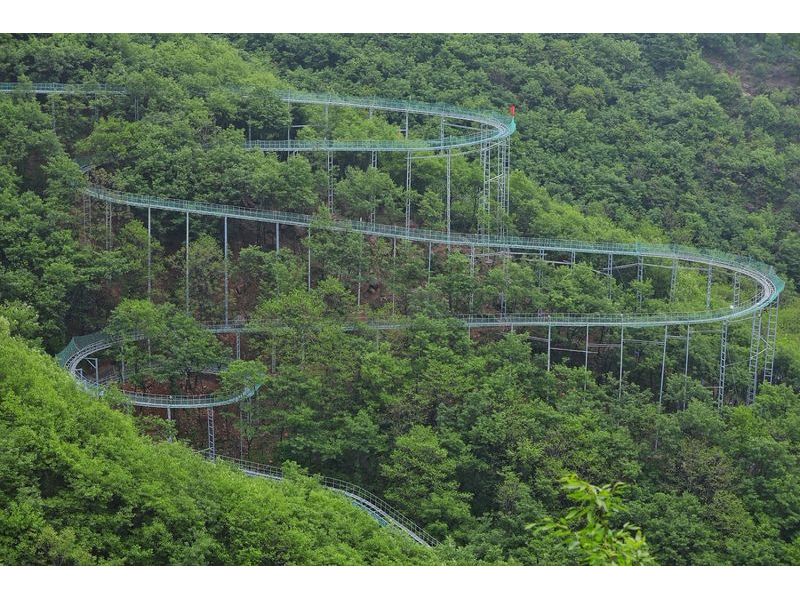 管軌滑道搭建廠家應(yīng)如何選擇？